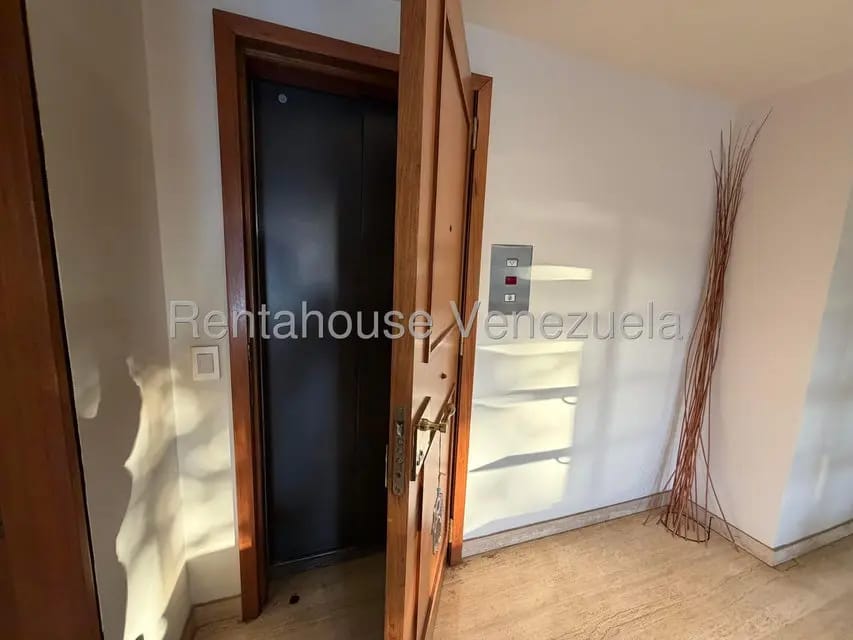 Apartamento (1 Nivel) en Venta en Sebucan, Distrito Metropolitano - 4