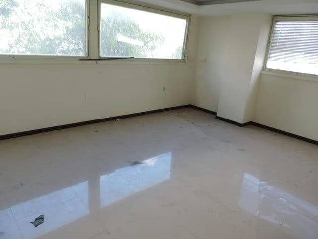 EDIFICIO EN VENTA – ELENA MARIN NOBREGA - 3