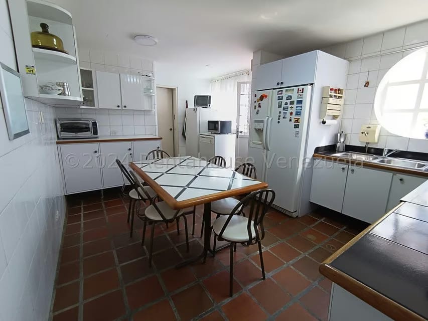 Casa (Multipes Niveles) en Venta en Los Naranjos del Cafetal, Distrito Metropolitano - 21