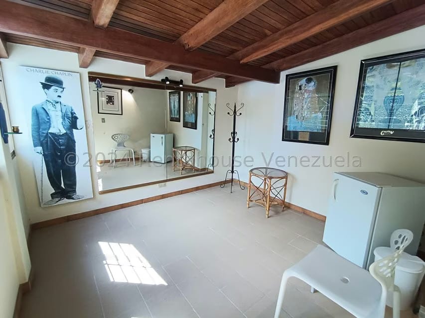 Casa (Multipes Niveles) en Venta en Los Naranjos del Cafetal, Distrito Metropolitano - 33