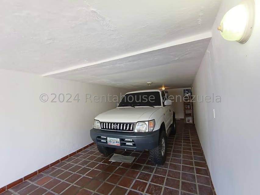 Casa (Multipes Niveles) en Venta en Los Naranjos del Cafetal, Distrito Metropolitano - 43