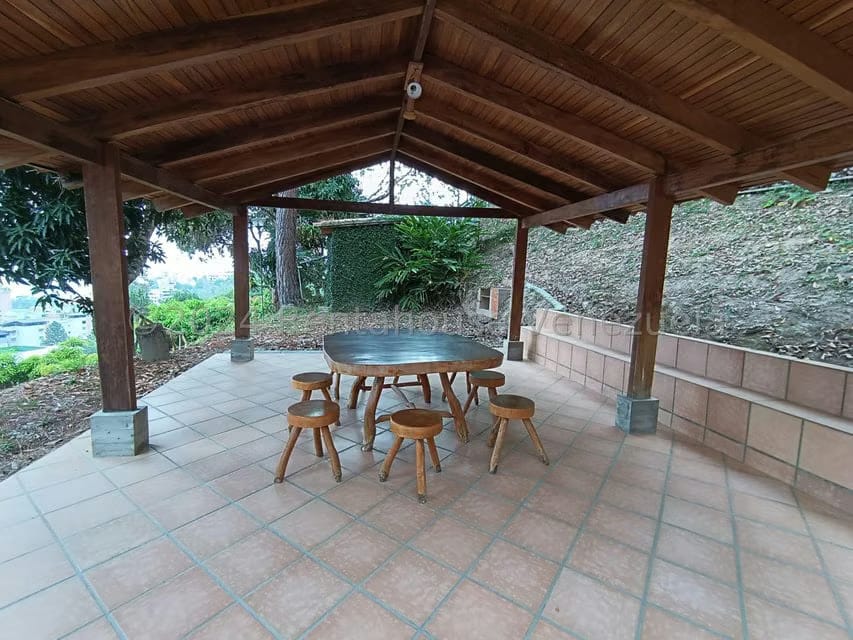 Casa (Multipes Niveles) en Venta en Los Naranjos del Cafetal, Distrito Metropolitano - 10