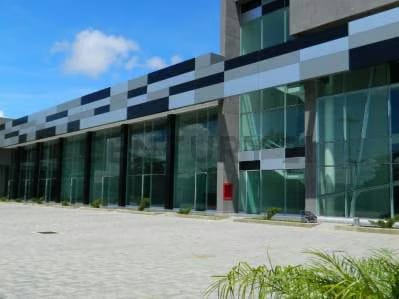 CENTRO COMERCIAL EN VENTA C.C Suata, Unare II Calle Neveri - 5