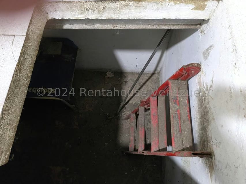 Comercial (Oficina) en Alquiler en Parroquia La Candelaria, Distrito Metropolitano - 11