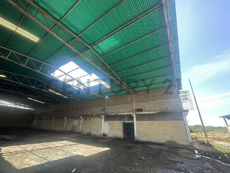 Galpon Industrial Comercial en Venta en Los Haticos, Maracaibo - 11