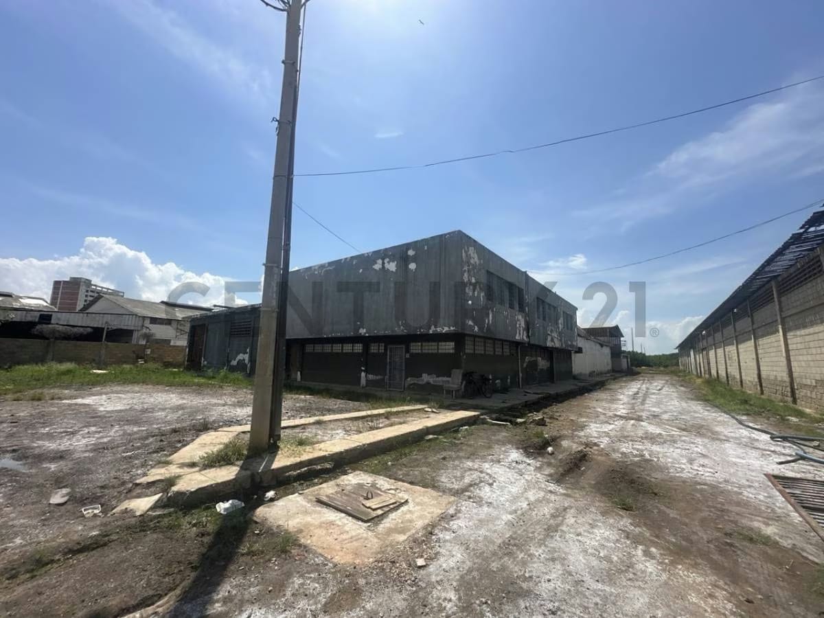 Galpon Industrial Comercial en Venta en Los Haticos, Maracaibo - 15