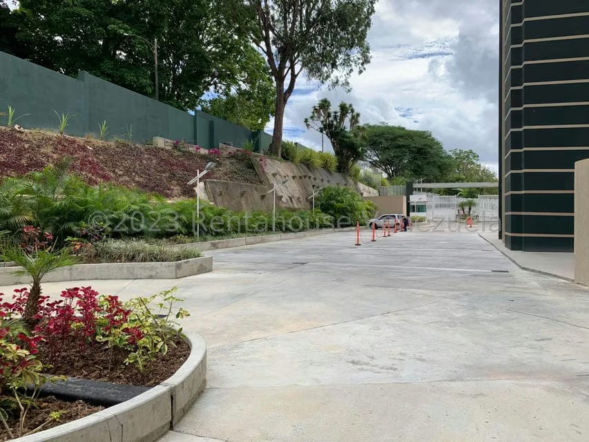 Apartamento (1 Nivel) en Venta en La Lagunita Country Club, Distrito Metropolitano - 3