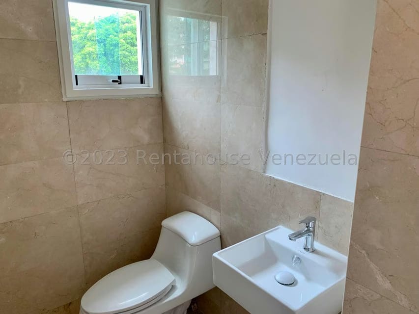 Apartamento (1 Nivel) en Venta en La Lagunita Country Club, Distrito Metropolitano - 6