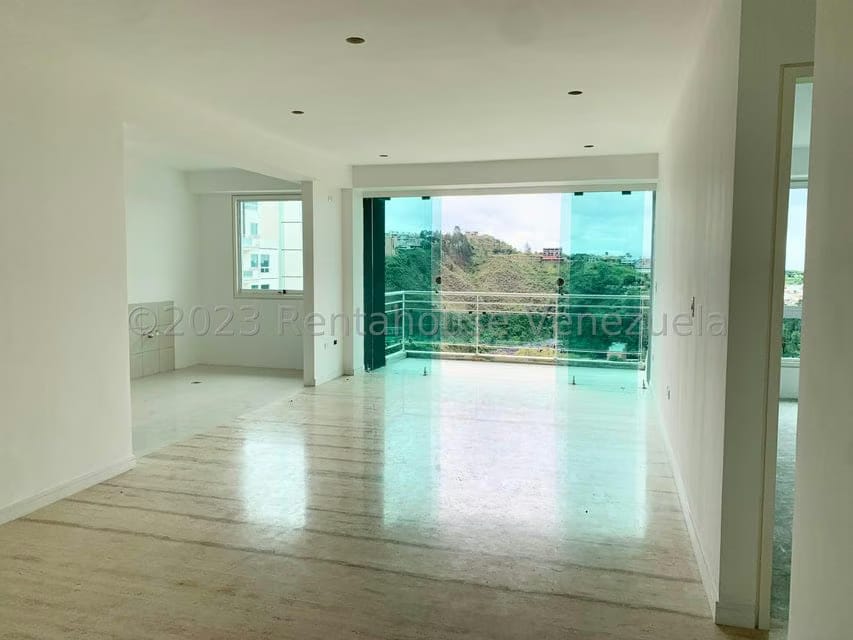 Apartamento (1 Nivel) en Venta en La Lagunita Country Club, Distrito Metropolitano - 8