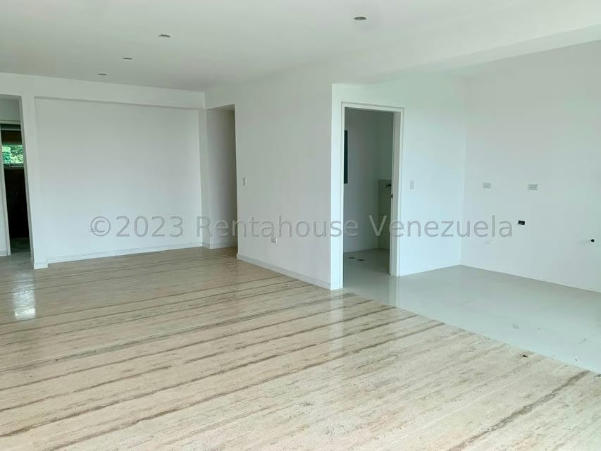 Apartamento (1 Nivel) en Venta en La Lagunita Country Club, Distrito Metropolitano - 9
