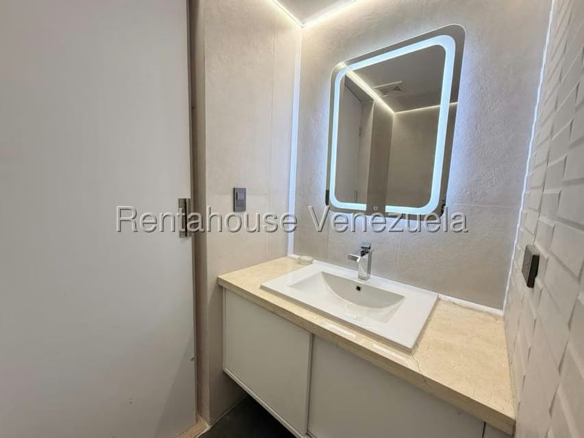 Apartamento (1 Nivel) en Alquiler en La Castellana, Distrito Metropolitano - 19