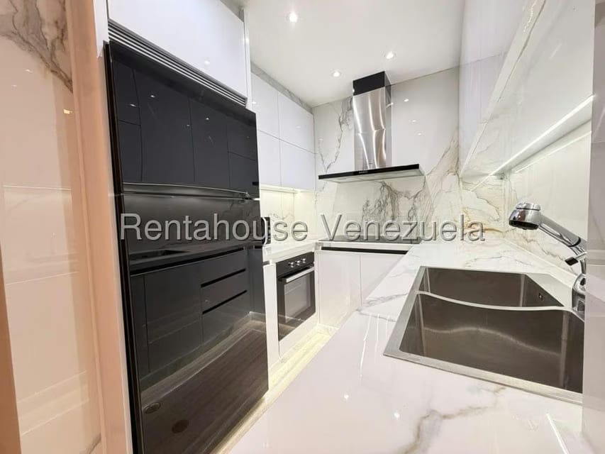 Apartamento (1 Nivel) en Alquiler en La Castellana, Distrito Metropolitano - 6