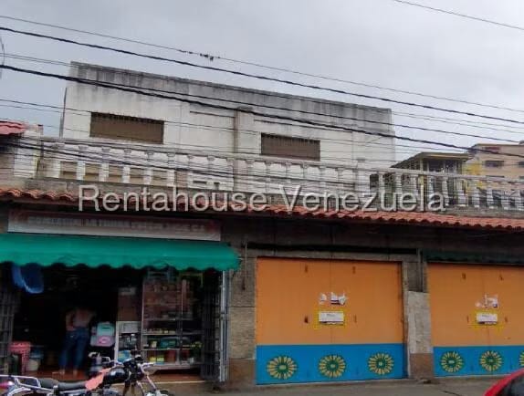 Comercial (Edificio) en Alquiler en Petare, Distrito Metropolitano