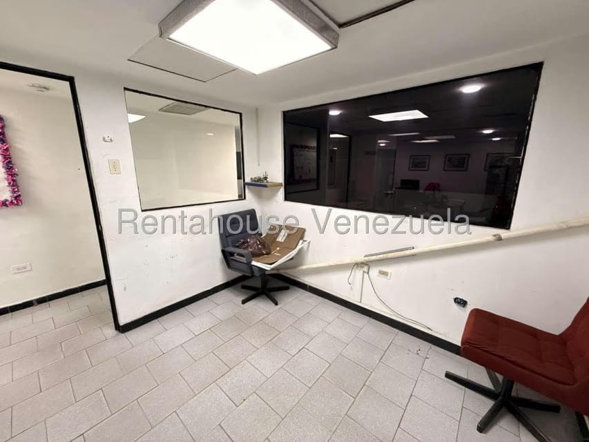 Comercial (Local Comercial) en Venta en Centro, Lara - 28