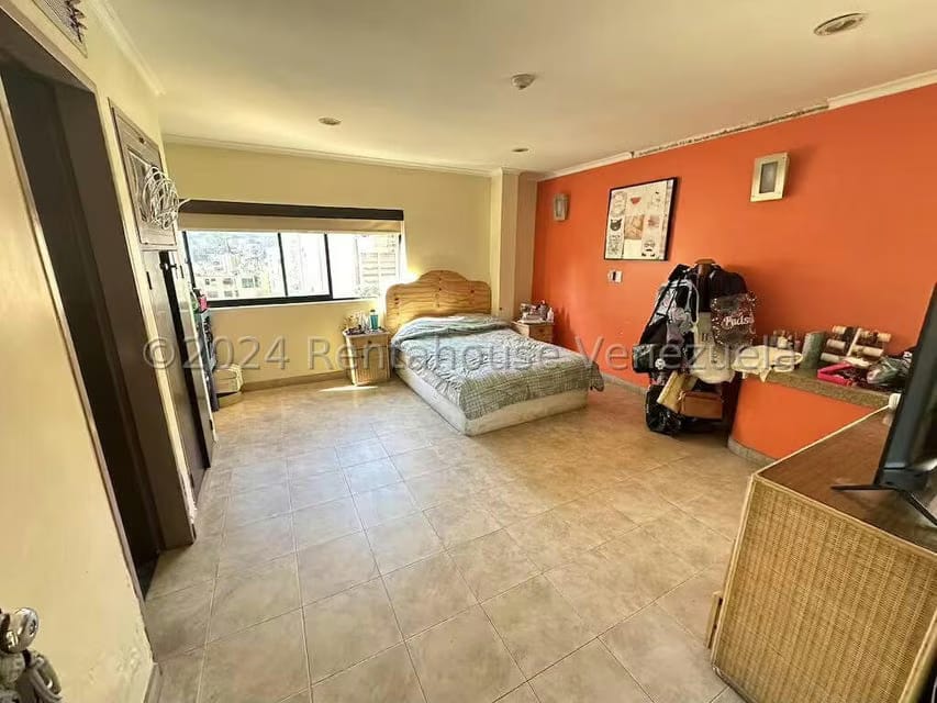 Comercial (Edificio) en Venta en Sabana Grande, Distrito Metropolitano - 28