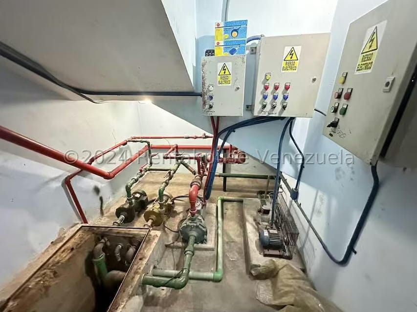 Comercial (Edificio) en Venta en Sabana Grande, Distrito Metropolitano - 29