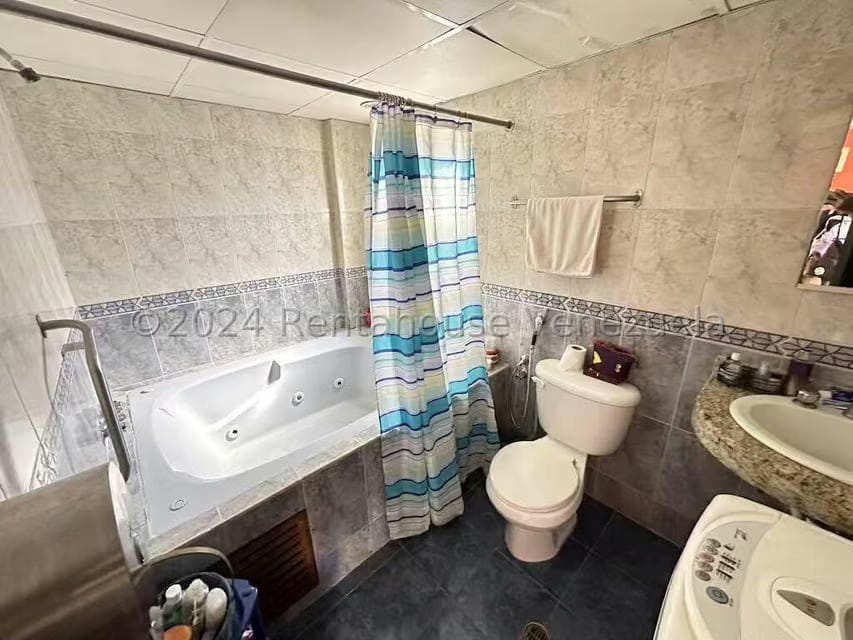 Comercial (Edificio) en Venta en Sabana Grande, Distrito Metropolitano - 30