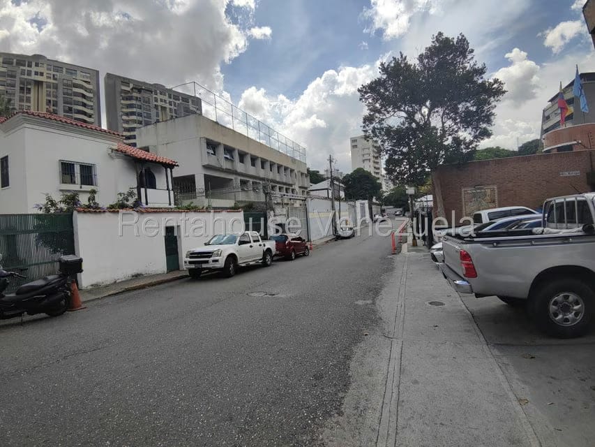 Casa (Duplex) en Venta en La Florida, Distrito Metropolitano - 3