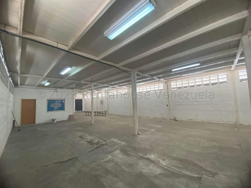 Comercial (Local Comercial) en Venta en Santa Rosa, Aragua - 48