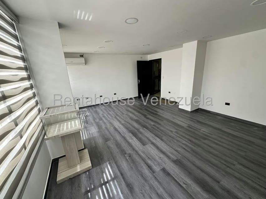 Comercial (Oficina) en Alquiler en Chacao, Distrito Metropolitano - 11