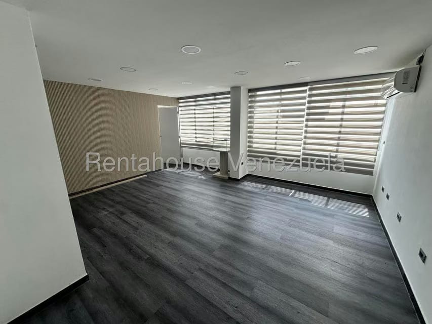 Comercial (Oficina) en Alquiler en Chacao, Distrito Metropolitano - 8