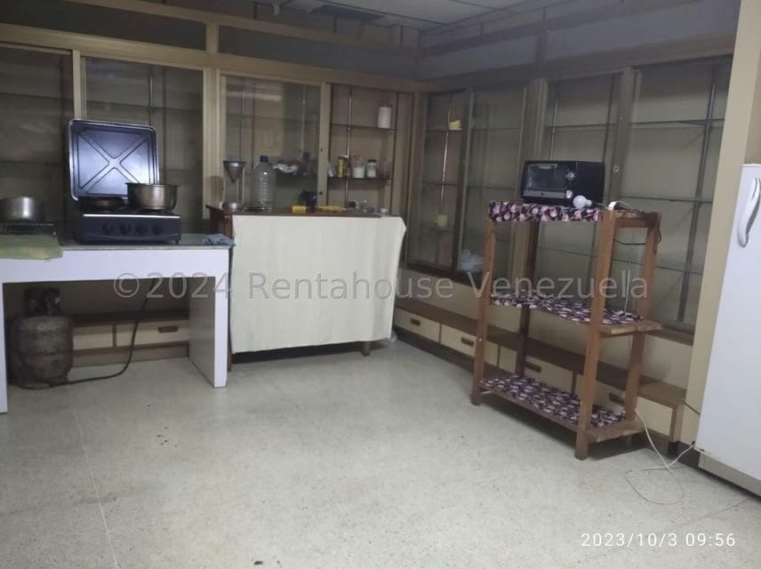 Comercial (Local Comercial) en Alquiler en El Paraiso, Distrito Metropolitano - 17