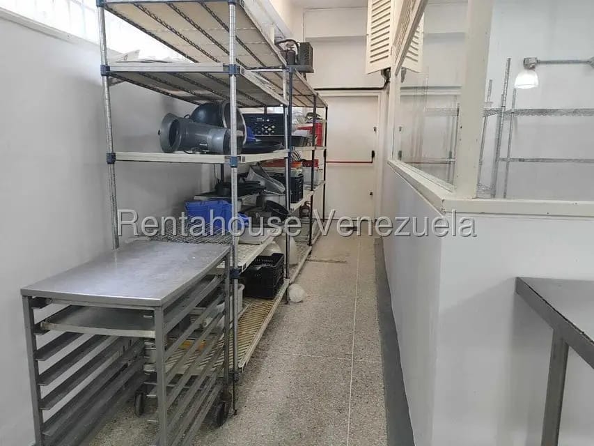 Comercial (Industrial) en Alquiler en La Urbina, Distrito Metropolitano - 17