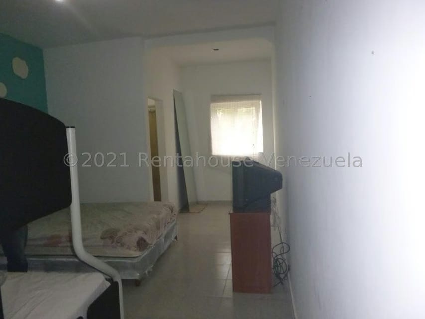 Casa (Duplex) en Venta en Club de Campo, Miranda - 20