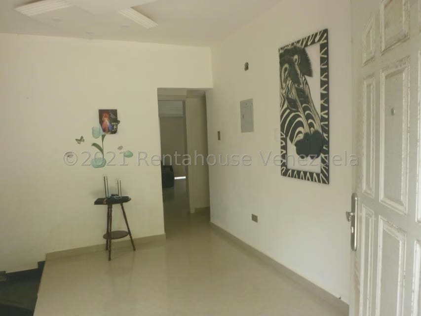 Casa (Duplex) en Venta en Club de Campo, Miranda - 9