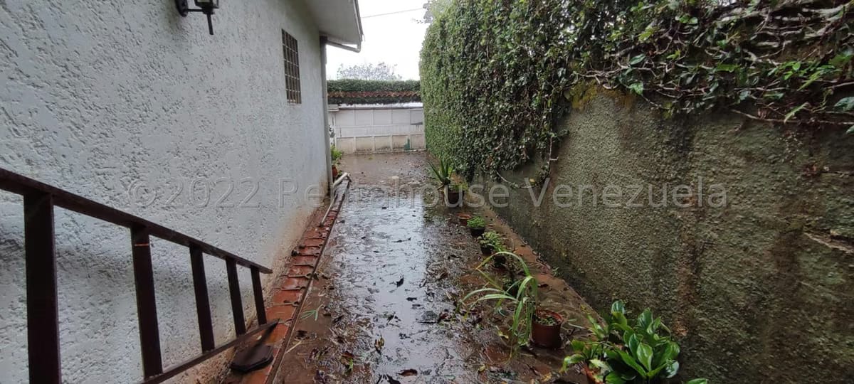 Casa (Duplex) en Venta en Gavilan, Distrito Metropolitano - 48