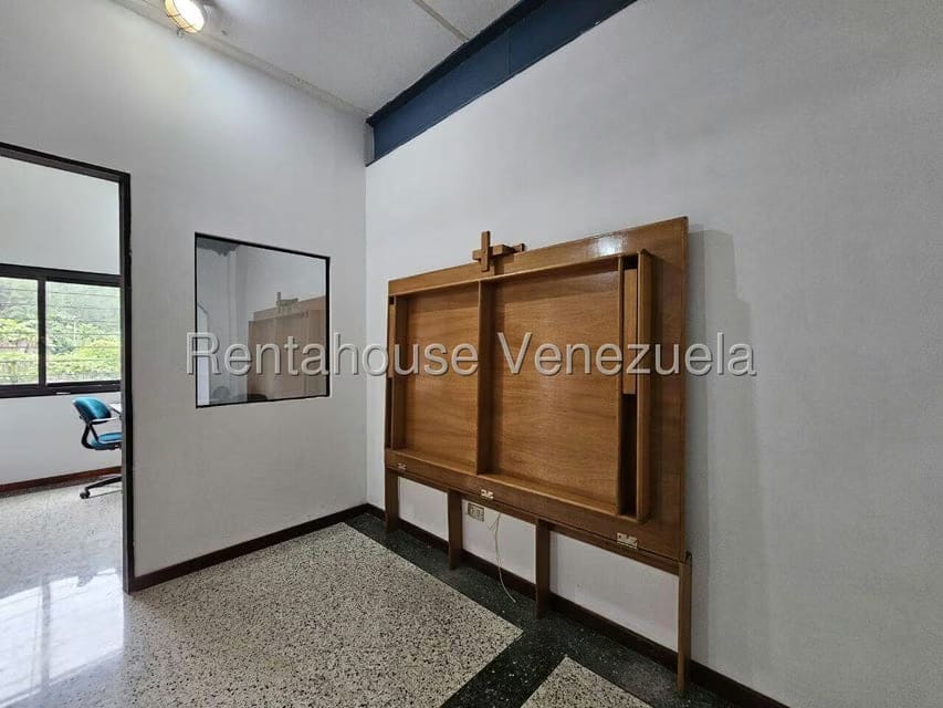 Comercial (Edificio) en Venta en Caicaguana, Distrito Metropolitano - 35