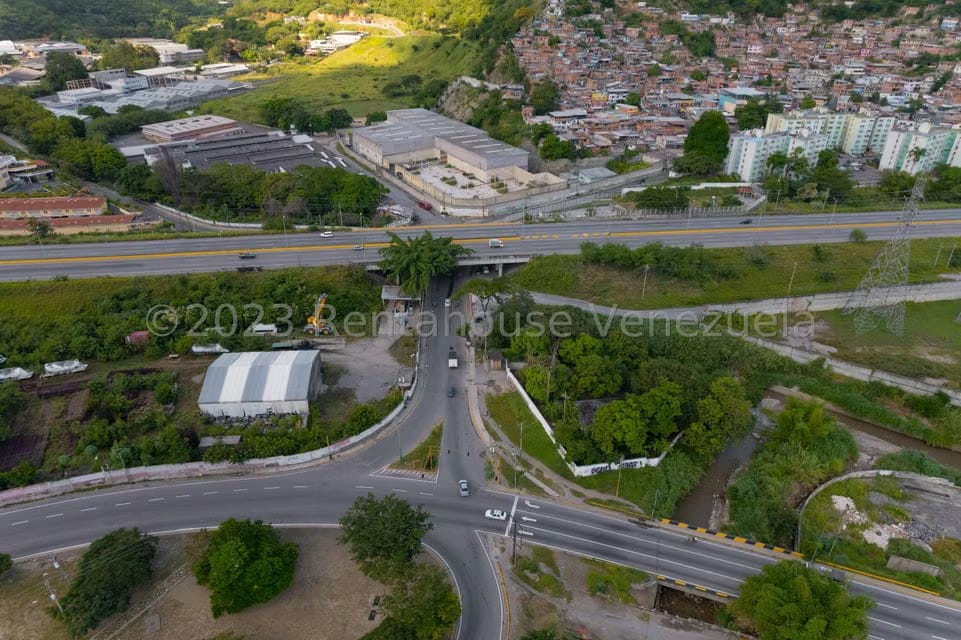 Terreno (Industrial) en Venta en La Guairita, Miranda - 10