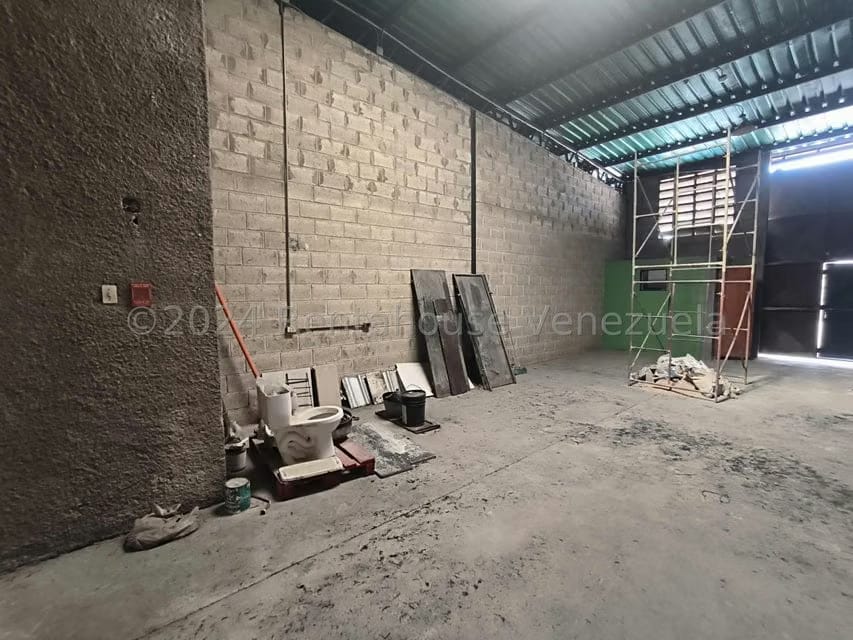 Comercial (Local Comercial) en Venta en La Encrucijada, Aragua - 12