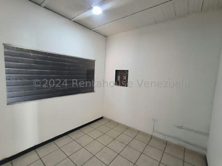 Comercial (Local Comercial) en Venta en La Encrucijada, Aragua - 6