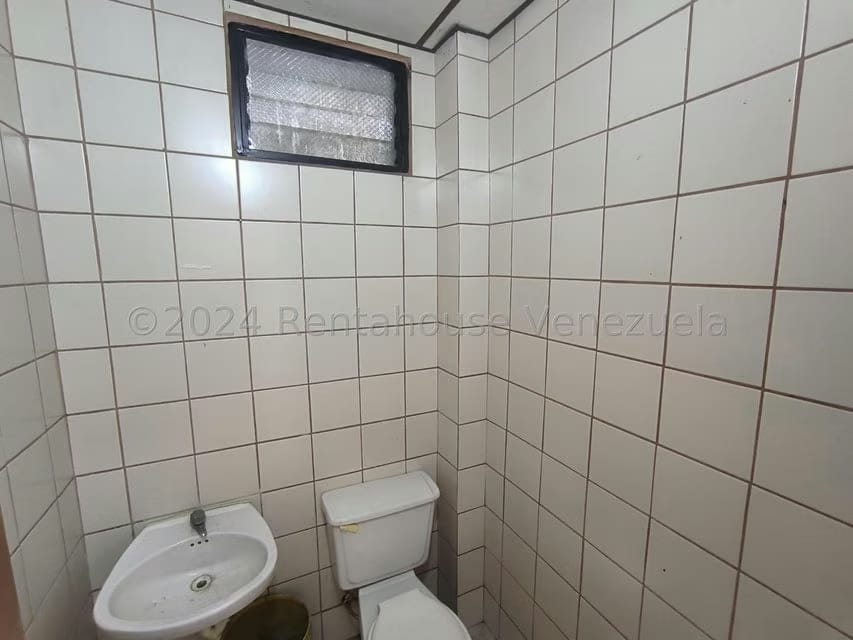 Comercial (Local Comercial) en Venta en La Encrucijada, Aragua - 8