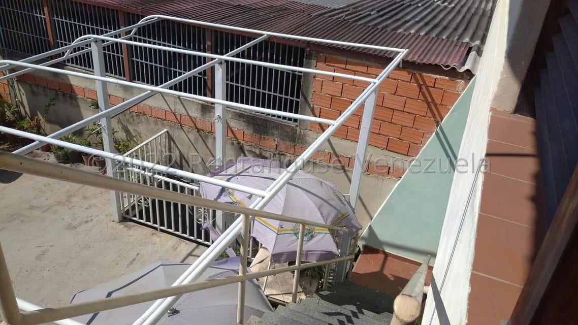 Comercial (Local Comercial) en Venta en Los Guayos, Carabobo - 26