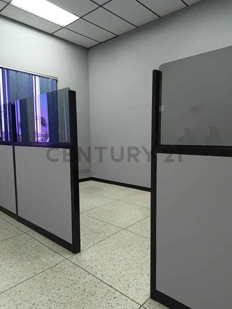 oficina o local en alquiler Puerto Ordaz, Los Pinos Avenida principal - 5