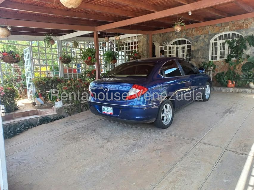 Casa (1 Nivel) en Venta en Pedro Gonzalez, Nueva Esparta - 2