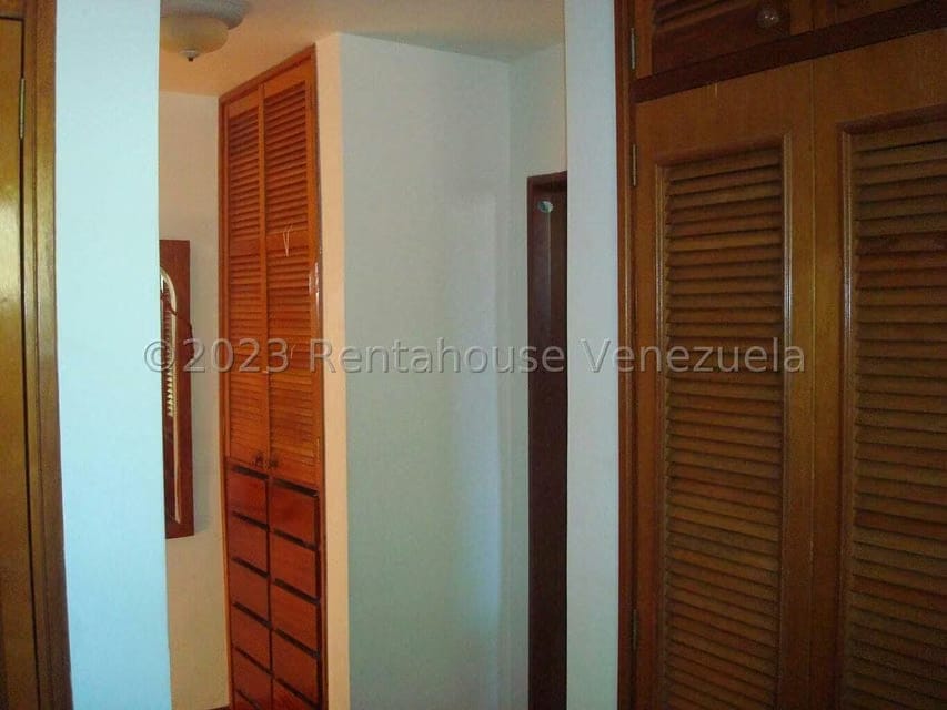 Casa (Multipes Niveles) en Venta en Monterrey, Distrito Metropolitano - 25