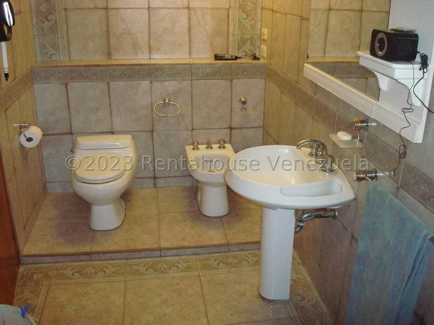 Casa (Multipes Niveles) en Venta en Monterrey, Distrito Metropolitano - 26