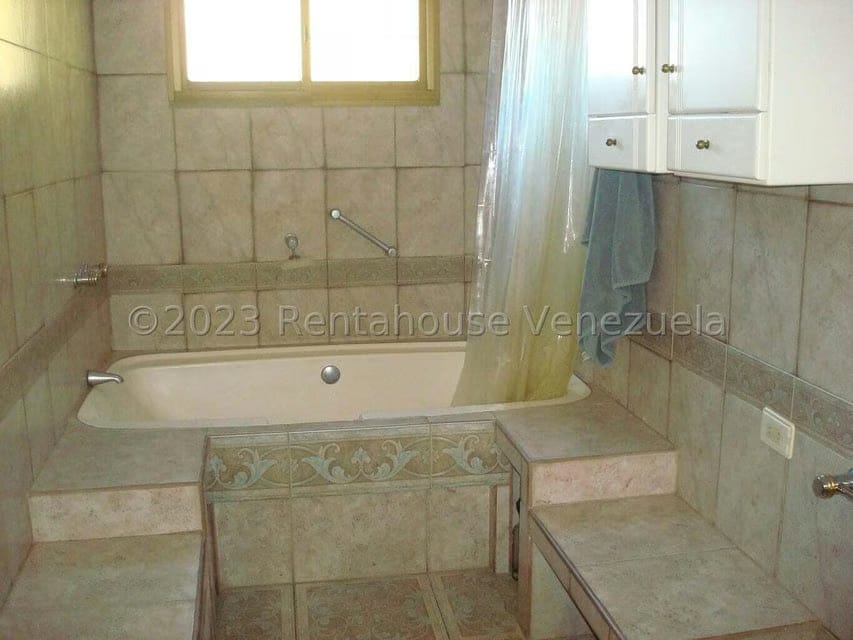 Casa (Multipes Niveles) en Venta en Monterrey, Distrito Metropolitano - 27