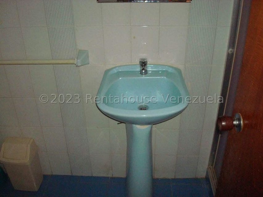 Casa (Multipes Niveles) en Venta en Monterrey, Distrito Metropolitano - 32
