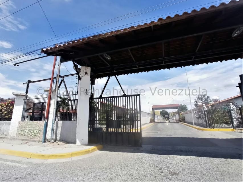 Casa (1 Nivel) en Venta en Parque Residencial Don Juan, Aragua - 4