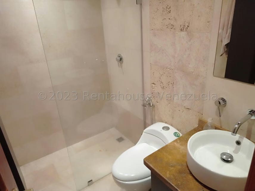 Casa (1 Nivel) en Venta en Parque Residencial Don Juan, Aragua - 32