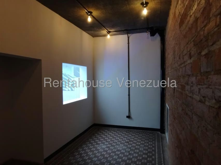 Comercial (Local Comercial) en Venta en San Bernardino, Distrito Metropolitano - 32