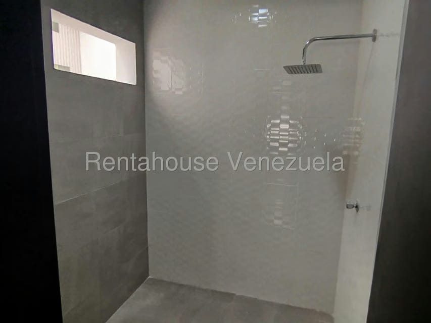 Comercial (Local Comercial) en Venta en San Bernardino, Distrito Metropolitano - 39