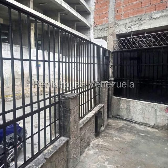 Comercial (Local Comercial) en Venta en San Bernardino, Distrito Metropolitano - 5