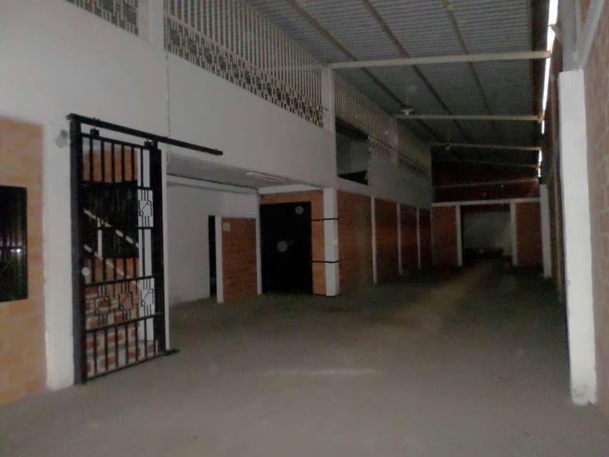 Comercial (Galpon - Deposito) en Venta en Centro, Aragua - 13