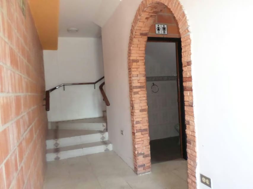 Comercial (Galpon - Deposito) en Venta en Centro, Aragua - 20
