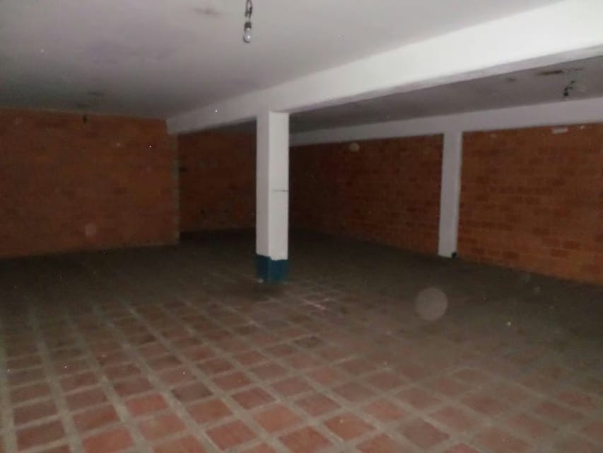 Comercial (Galpon - Deposito) en Venta en Centro, Aragua - 8